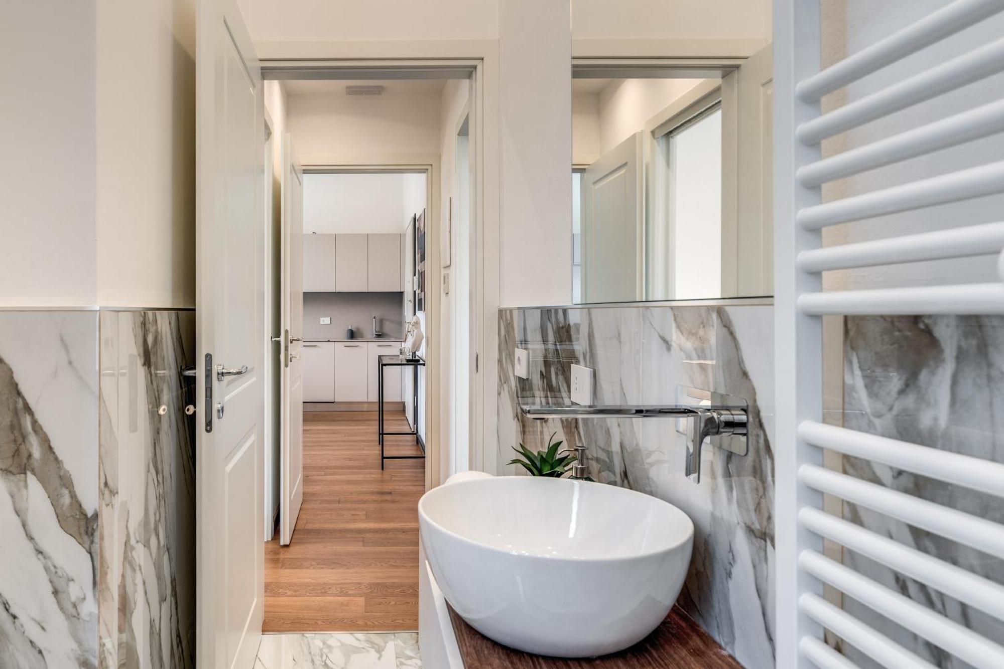 Aweshomeitaly Luxury Apartments ปิซา ภายนอก รูปภาพ